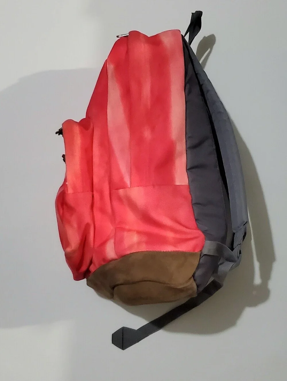 Jansport coral tie
